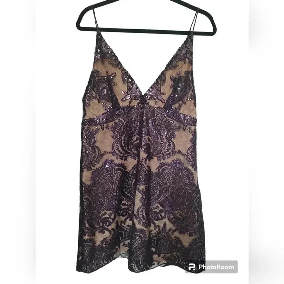 Night Shimmers Sequin Mini Dress - Picture 3 of 4